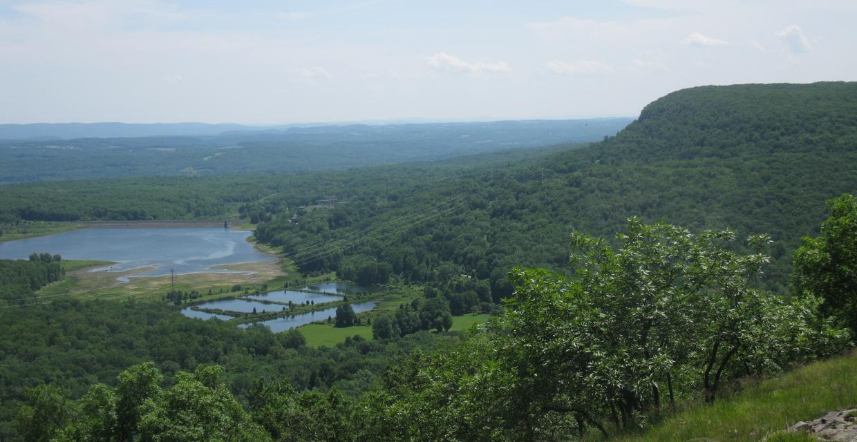 Lower Yard's Creek Reservoir - Coppermines Trail to Kittatinny Ridge - Photo: Daniel Chazin