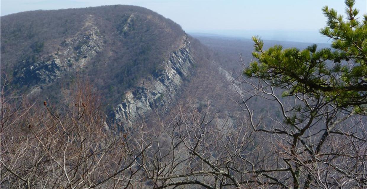 Mount Tammany as seen from Mount Minsi - Photo credit: Daniela Wagstaff