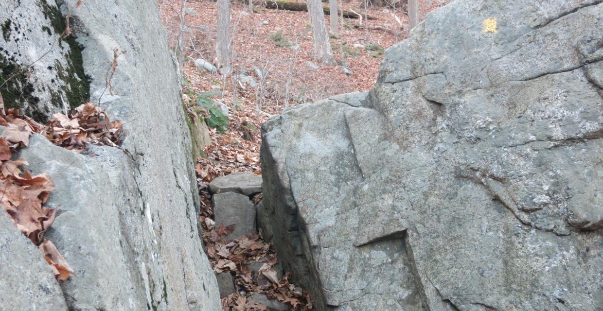 Narrow passage between rocks on trail along India Brook - Photo by Daniel Chazin