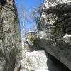 Narrow passage on the Catfish Loop Trail - Photo by Daniel Chazin