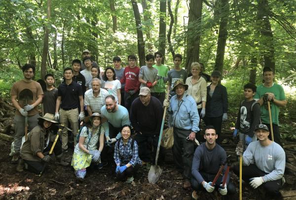 NYC Trail Volunteers. Photo by Mk Moore.