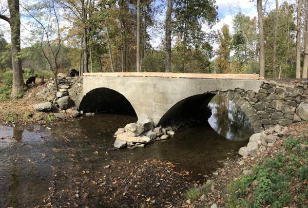 Stone arch bridge over Seely Brook in Goosepond Mountain State Park. Photo by Marty Costello.