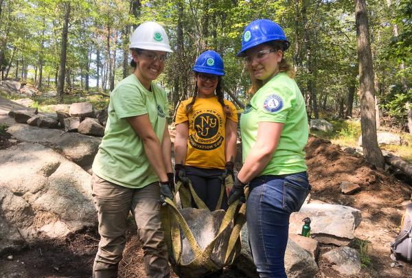 Sterling Forest Trail Crew working on the Appalachian Trail in Bear Mountain State Park. Photo by Tori Welch.